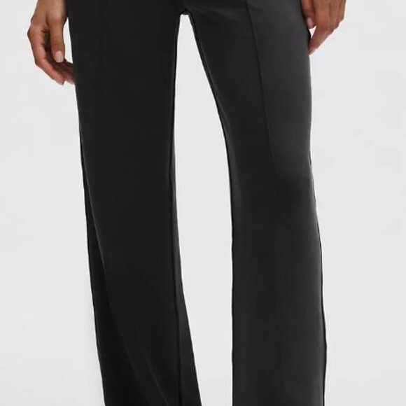 Softstreme Pintuck Mid-Rise PantRegular- Lululemon - Picture 1 of 4